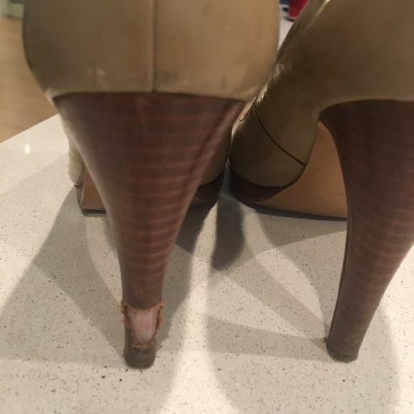 Guess 3" Nude Pumps - Picture 3 of 5